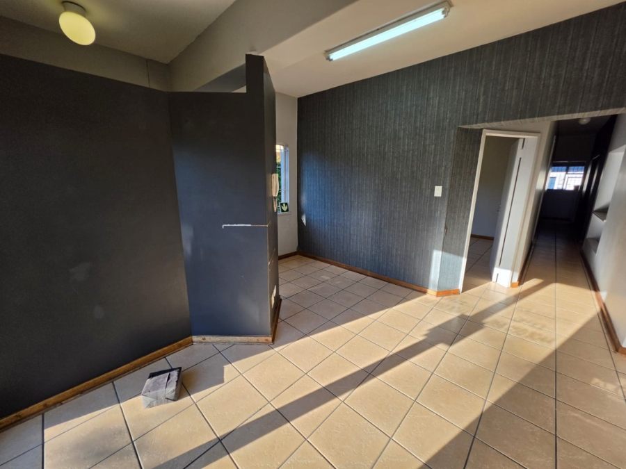 To Let commercial Property for Rent in Bethlehem Free State